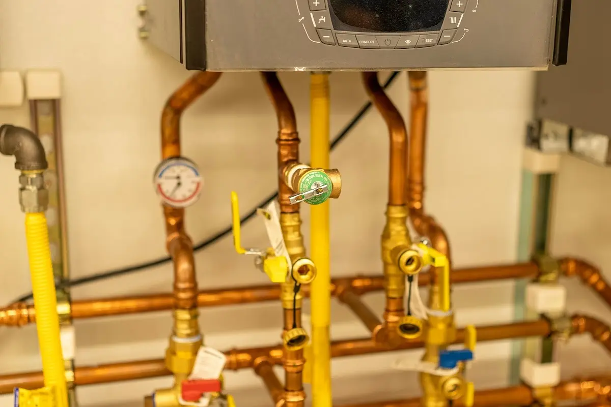 Licensed technician providing Slab Leak Repair for a homeowner in Spanish Fort