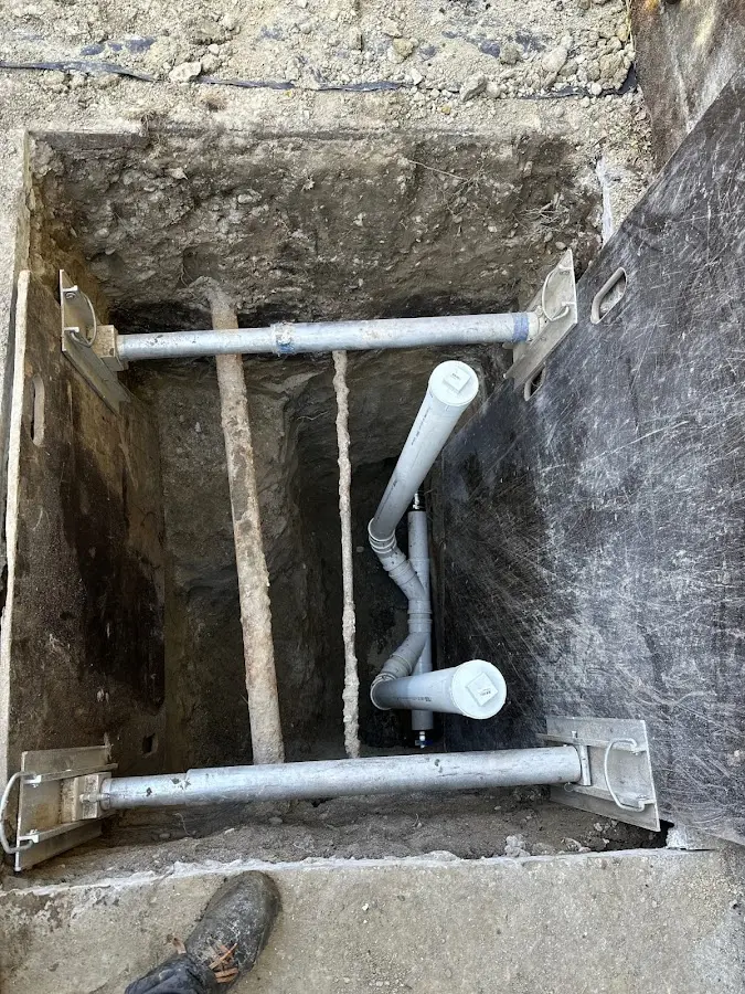 Experienced plumber completing Gas Line Repair work in Spanish Fort